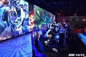 多队调整轮换策略应对密集赛程